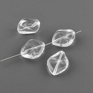 투명 글라스 비정형 마름모 통과형 악세사리재료 (2개) e2405-13